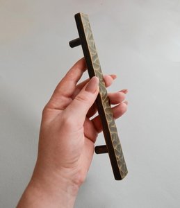 Poignée de meuble longue en fer de style vintage haut de gamme avec finition rustique vieillie classique, quincaillerie décorative pour armoires de cuisine - Product Image 5
