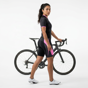 Shorts de cyclisme ajustés pour femmes, noir et rose, à blocs de couleur, séchage rapide, en Spandex et Nylon, longueur courte, vêtements de sport pour adultes - Product Image 3