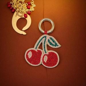 Breloque Papillon et Porte-clés Personnalisables Tendance avec Broderie Perlée – Style Élégant en Perles de Rocaille d'Inde - Product Image 4