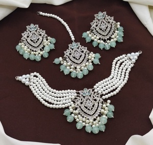 Juego de Joyería Kundan de Diseño, 3 Piezas, Collar y Aretes de Latón, Diseño Personalizado, Joyería de Moda para Bodas de Alta Calidad - Product Image 6