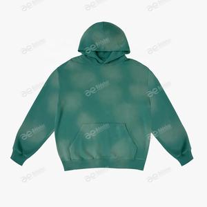 Venta al por mayor 332 GSM Unisex algodón Sudadera con capucha lavado ácido pesado en relieve diseño de gran tamaño patrón sólido chaqueta de invierno para los hombres - Product Image 1