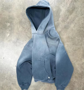 เสื้อพูลโอเวอร์ผู้ชายสีน้ำเงินฟอกย้อมแบบซันเฟด ผ้าฟลีซคอตตอน 100% หนัก 500 กรัม สไตล์วินเทจทำเก่า พิมพ์ลายตามสั่งสำหรับฤดูหนาว ปี 2026 - Product Image 3
