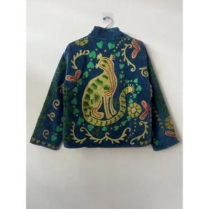 Veste réversible en velours brodé Suzani en coton tricoté à la main, style bohème indien, cadeau pour femme - Product Image 2