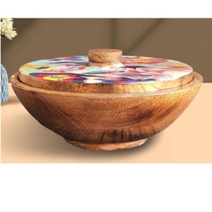 Elegante Tazón de Madera Ecológico de Diseño Clásico, Tazón de Madera Hecho a Mano de Alta Calidad para Ensaladas y Sopas con Tapa - Product Image 1