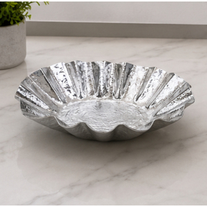 Bol décoratif en métal fait main en forme de fleur, décoration moderne pour table d'intérieur, décoration de maison pour salon, utilisation toute saison - Product Image 2