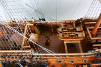 T190 OMH San Felipe Handgefertigtes Nautisches Modellschiff Bemaltes Zedernholz Tischdekoration 142,2Lx40,6Bx128,3H cm
