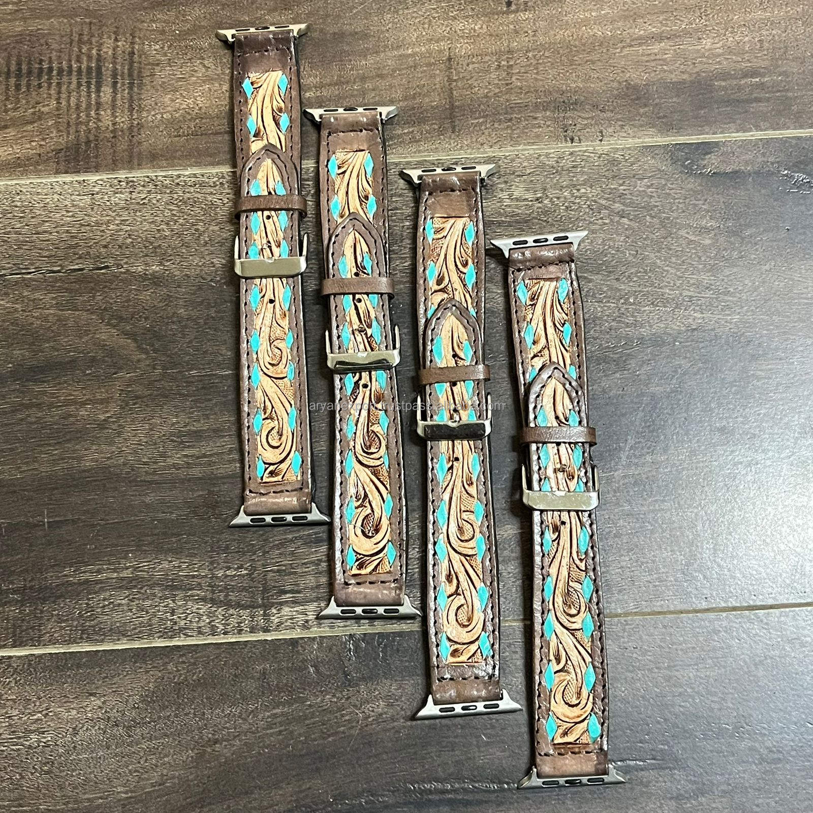 สีน้ำตาล