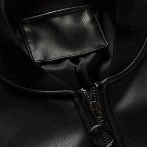 Veste bomber tactique en cuir véritable pour homme, sur mesure, en gros, avec capuche, col rabattable, fermeture éclair, couleur vert olive - Product Image 3