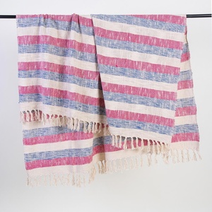 Couverture en coton de haute qualité, été, luxe, respirante, motif jacquard personnalisé, tissage doux et coton - Product Image 5
