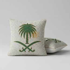 Funda de Cojín Moderna con Emblema Árabe Saudí, Hecha a Mano, con Diseño Bordado y Estampado con Cuentas, para Decoración del Hogar - Product Image 1