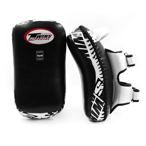 Nouveaux Twins Standard Protège-tibias Courbes en Cuir de Vachette Véritable pour Entraînement Adulte MMA Muay Thai, Cibles de Frappe pour Adultes - Product Image 4