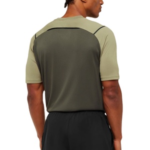 T-shirt Homme Personnalisé OEM Respirant Séchage Rapide Col Rond Vêtement de Sport Polyester/Coton Course à Pied Uni Grammage Lourd 220 g/m² - Product Image 3