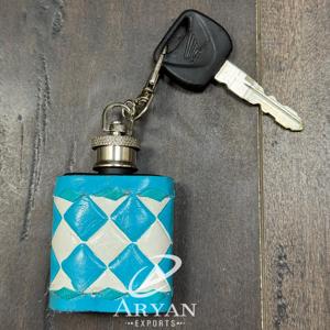 March Expo Mini Checkered Pattern Genuine Leather Hip Flask Keychain Pocket Bottle Portable Alcohol Flask Wholesale for Unisex - Product Image 1