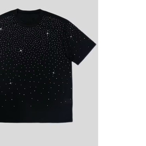 เสื้อยืดคอกลมผ้าคอตตอนหนาพิมพ์ลายซิลค์สกรีน ตกแต่งด้วยคริสตัล ล้างสีแบบแอซิดวอช สไตล์สตรีทแฟชั่นวินเทจสำหรับผู้ชาย ทรงปกติ ขายส่ง - Product Image 3