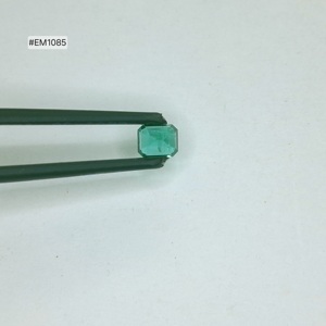 พลอยมรกตแบบหลวม ทรงแปดเหลี่ยม ขนาด 4.90x3.90x3.40 มม. 100% พลอยธรรมชาติสีเขียว น้ำหนัก 0.44 กะรัต สำหรับแหวนและจี้ดีไซน์เนอร์ - Product Image 4
