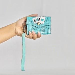 Monedero de Cuero Genuino Hecho a Mano con Diseño Personalizado, Patrón Floral, con Correa para la Muñeca, Elegante Tarjetero para Mujer - Product Image 2