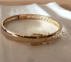 Brazalete de Diamantes Moissanite Más Vendido en Plata de Ley Chapada en Oro, Brazalete de Lujo para Boda y Compromiso, Proveedor al por Mayor - Product Image 3