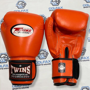 Guantes de Boxeo Sanda Profesionales Hechos a Medida, Cierre Ajustable con Gancho y Bucle, Dedos Completos, Guantes de Sparring de Muay Thai de Alta Calidad - Product Image 5
