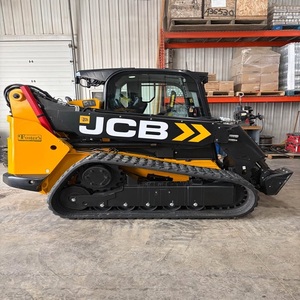 Chargeuse compacte sur chenilles JCB 3TS-8T d'occasion, avec cabine fermée à entrée latérale et levage haute performance, pour travaux agricoles et de construction - Product Image 3