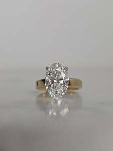 Anillo de Compromiso con Diamante Ovalado de 3 Quilates Cultivado en Laboratorio – Halo Oculto Solitario – Certificado IGI - Product Image 3