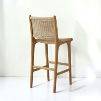 Tabouret de bar en teck d'extérieur, siège et dossier en corde naturelle tressée à la main, style scandinave bohème, pour patio, jardin, piscine, hôtels, villas, artisanat de Jepara