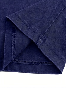T-shirt Urbain Décontracté avec Effet Délavé pour Hommes et Garçons – Essentiel de la Mode Quotidienne Décontractée - Product Image 4