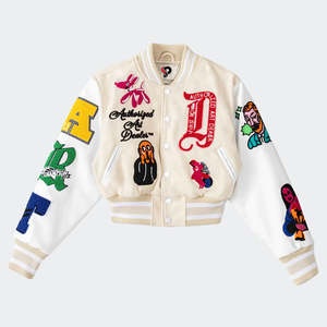 Blouson universitaire personnalisable respirant pour femme 2026 avec logo Lettermen, écussons en chenille et variétés de modèles courts en cuir d'agneau - Product Image 1