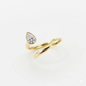 Anillo de compromiso clásico de oro macizo de 18 quilates con diamante solitario de corte pera, banda abierta con engaste de bisel, ajustable, regalo de aniversario - Product Image 5