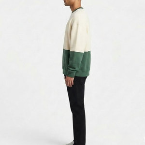 เสื้อสเวตเชิ้ตหนานุ่มสำหรับผู้ชาย คอกลมแบบคลาสสิก ทรงหลวมใส่สบาย เหมาะสำหรับสวมใส่ในชีวิตประจำวันและให้ความรู้สึกสบายตัว - Product Image 3