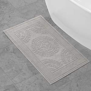 Tapis de bain en coton jacquard moderne au design accrocheur avec logo personnalisé et motif ondulé, écologique et antidérapant - Product Image 1