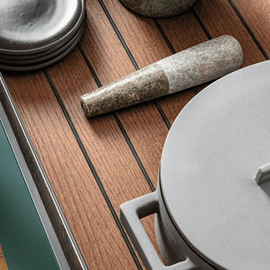 Ensemble d'armoires de cuisine en bois MDF de haute qualité, design moderne et luxueux, sur mesure, projet JY Vietnam, accessoires inclus. - Product Image 6