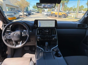 Producto TOP USADO Perfecto e Impecable 2025 Lexus LX 700h Overtrail LISTO PARA USAR - Product Image 2