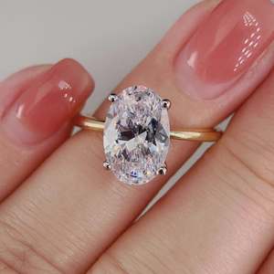 Anillo de Compromiso Solitario de Moissanita Natural de Corte Ovalado de 2.5CT 3.5CT, Moderno, de Dos Tonos, Plata de Ley 925, Chapado en Oro de 14K - Product Image 6