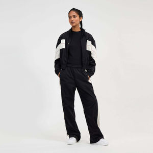 Ensemble de survêtement 2 pièces haut de gamme pour femme – Sweat à capuche chaud et de qualité supérieure pour l'hiver – Tenue décontractée pour femme - Product Image 1