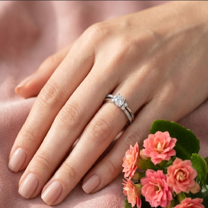 Anillo de Compromiso de Oro Blanco Sólido de 18K de Alta Calidad con Diamantes Reales, Estilo Clásico de Boda, Regalo para Mujer, Superventas OEM - Product Image 2