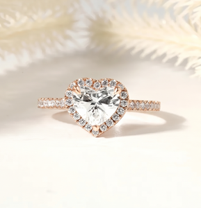 Bague demi-éternité Art Déco en or massif 10K 14K 18K avec halo de diamants de laboratoire ronds en forme de cœur, certifiée IGI, couleur DEF, clarté VS VVS, vente en gros - Product Image 3