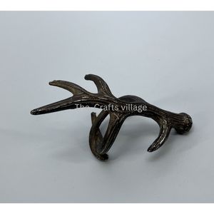 Elegant Zinc Alloy Antler Napkin Ring Durable <b>Table</b> Decoration Stylish Dining Accessory <b>Party</b> <b>Table</b> Setting Napkin Holder - Product Image 1