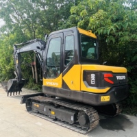 Excavatrice d'occasion Volvo EC60D, moteur Volvo d'origine, faible consommation de carburant, fonctionnement flexible, idéale pour les projets en espace restreint