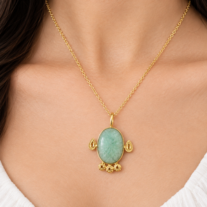 Collier tendance de haute qualité, pendentif minimaliste sculpté en amazonite naturelle plaqué or 18 carats, best-seller, à porter tous les jours - Product Image 2