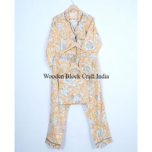 Ensemble de pyjama en coton à manches 3/4 à imprimé floral, imprimé à la main, vêtements de nuit pour femmes, couleur unie disponible, prix de gros - Product Image 5