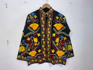 Blouson Bomber en Velours Tricoté Brodé Suzani Bohème Doux Hiver Réversible Écologique Symboles Paix Yin Yang Cadeau pour Elle - Product Image 6