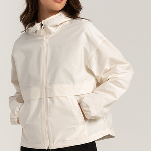 Adjustable New Arrival Women Breathable Windbreaker Jacket And Zipper Long Sleeved Custom Design Best Price Women Windbreaker - Product Image 5
