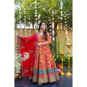 NUEVO ESTILO MODERNO, SALWAR KAMEEZ REVERSIBLE CON ESTAMPADO DIGITAL Y BORDADO, DUPATTA DE SEDA CHINON ACOMPANJADA DE FORRO, ESTILO FIESTA/BODA, PARA TODAS LAS TEMPORADAS - Product Image 1