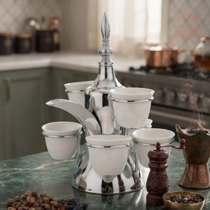 Pot à café arabe en métal Dallah avec bec courbé et couvercle - Product Image 4
