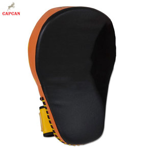 Concevez vos propres pads d'entraînement de haute qualité, écologiques, en cuir, avec logo OME, pour la boxe, fabriqués au Pakistan. - Product Image 3
