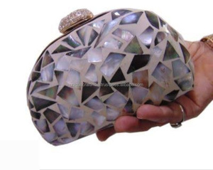Nouveau lancement Premium nacre pochette artisanale mosaïque coquille sac à main laiton incrustation fermeture à glissière bouton pour les événements de mode de luxe - Product Image 2
