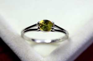 Bague Sultanite changeante de couleur en argent sterling 925, cadeau pour femme pour fiançailles, mariage, fête ou anniversaire - Product Image 6