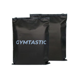 Sacs d'emballage en plastique à fermeture éclair coulissante OEM 2026 personnalisés, écologiques, noirs mats, givrés, en CPE, pour maillots de bain, vêtements et t-shirts - Product Image 2
