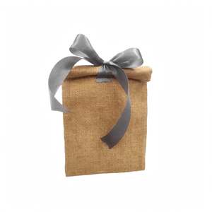 Pochette de rangement en jute Amana Textiles avec cordon de serrage en ruban violet, pliable, écologique, style tendance, 15 cm x 23 cm - Product Image 6
