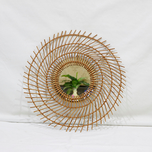 Miroir de luxe en bambou et coquillage fait à la main, décoration de maison naturelle écologique pour le style bohème côtier - Product Image 1